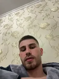 double_biys webcam model stream image