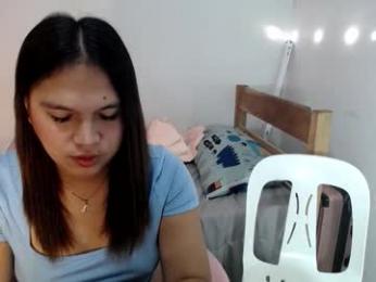 hugecock_in_townx webcam chaturbate model stream image