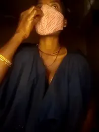 BlackCoupel webcam model stream image