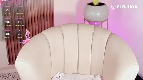 kenayfox webcam model stream image