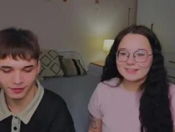 _reverse_gang_ webcam model stream image