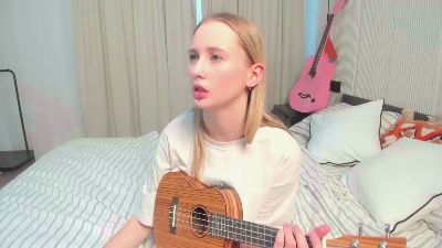 NellaRollinson webcam model stream image