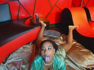 Sharlot Ruiz webcam model stream image