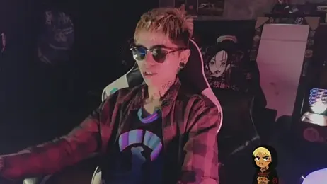 AcidMilo webcam model stream image