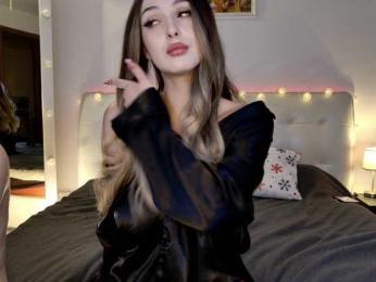 LustElise webcam model stream image