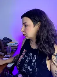 Aria_Bennett21 webcam model stream image