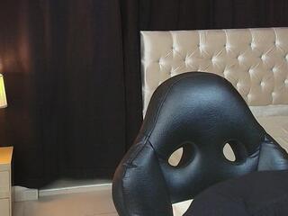 Paull George webcam model stream image