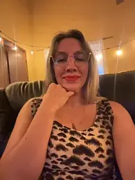 Gatitacarlita webcam model stream image