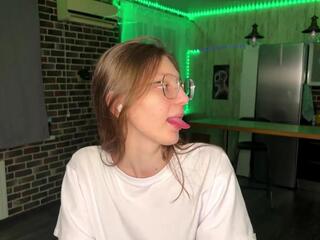 Tameika Felila webcam flirt4free model stream image