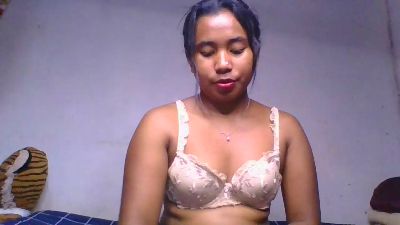 Pauliemarie webcam model stream image