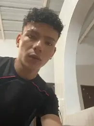 sebascuterouss webcam stripchat model stream image