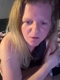 milfshaker66 webcam model stream image