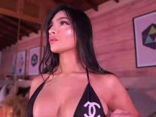 izzywild webcam model stream image