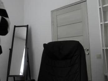 nikki_hard webcam chaturbate model stream image