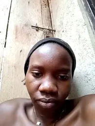 Black_juicy24 webcam model stream image