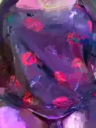 Cameelia webcam model stream image