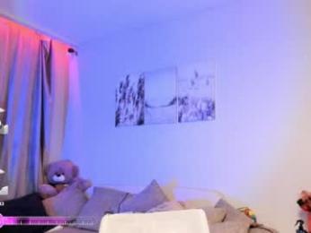 your__voice webcam model stream image