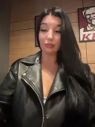 Tisha_Busty webcam stripchat model stream image