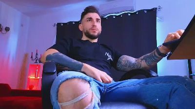 MightyAaronX webcam model stream image