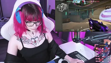 Yumi_Youkai webcam stripchat model stream image