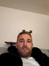 Benjamiinlt webcam model stream image