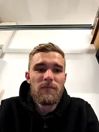 Benjamiinlt webcam model stream image