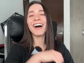 emyii webcam chaturbate model stream image