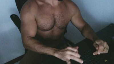 beard_man_sexy webcam model stream image