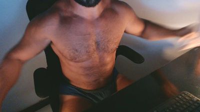 beard_man_sexy webcam model stream image