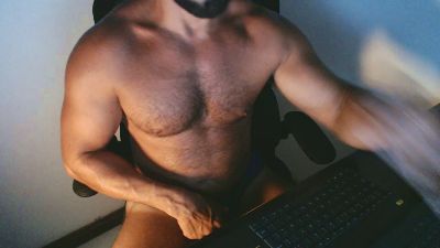 beard_man_sexy webcam model stream image