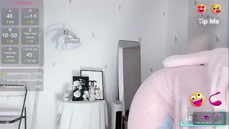 momo-5952 webcam stripchat model stream image