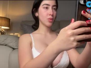 _gummies15 webcam model stream image