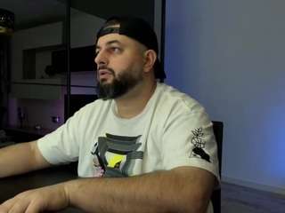 dravenpeak webcam model stream image