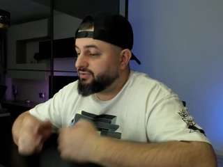 dravenpeak webcam model stream image