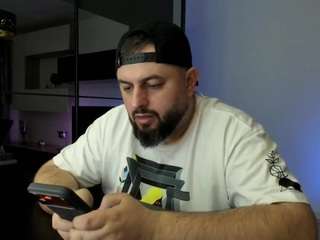 dravenpeak webcam model stream image