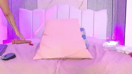 sh_malala webcam model stream image