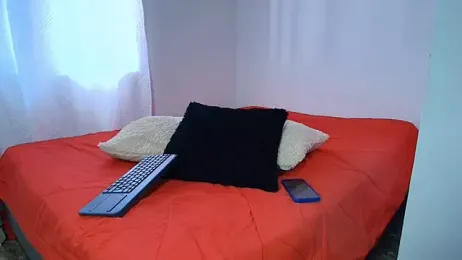 IsaXander743 webcam model stream image