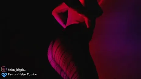 FoxRineHelen webcam model stream image