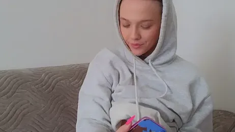 DemiDee webcam model stream image