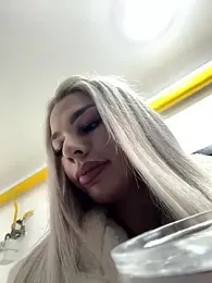 Russian_Ava webcam stripchat model stream image