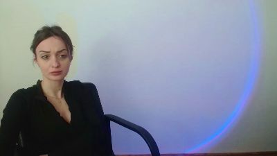 OnlyVika webcam model stream image
