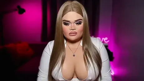 BelindaLove webcam model stream image