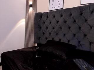 Emiily Jones webcam flirt4free model stream image