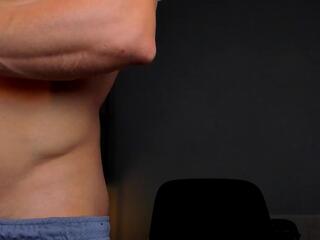 Juandres webcam flirt4free model stream image