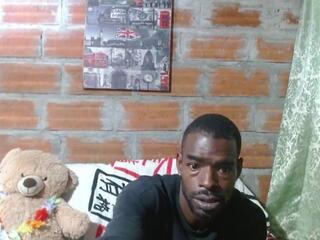 Tairon Tuck webcam model stream image