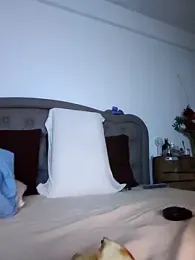 naughty69curls webcam model stream image