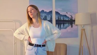 SuzanneGlanzman webcam model stream image