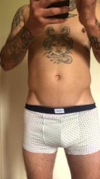 Hotmonstro webcam cam4 model stream image