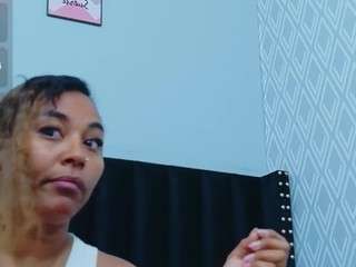 grettchen webcam model stream image