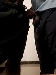 DoomedAchiever webcam model stream image